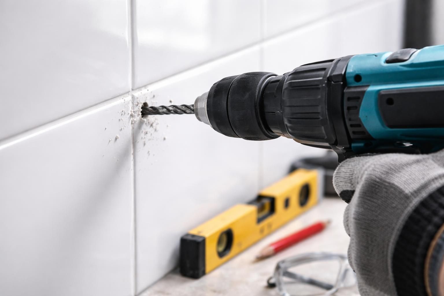 découvrez nos astuces pratiques pour percer du carrelage facilement et efficacement, afin de réussir vos travaux sans fissures ni éclats.